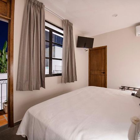 Casa Irake Otel Guadalajara Dış mekan fotoğraf