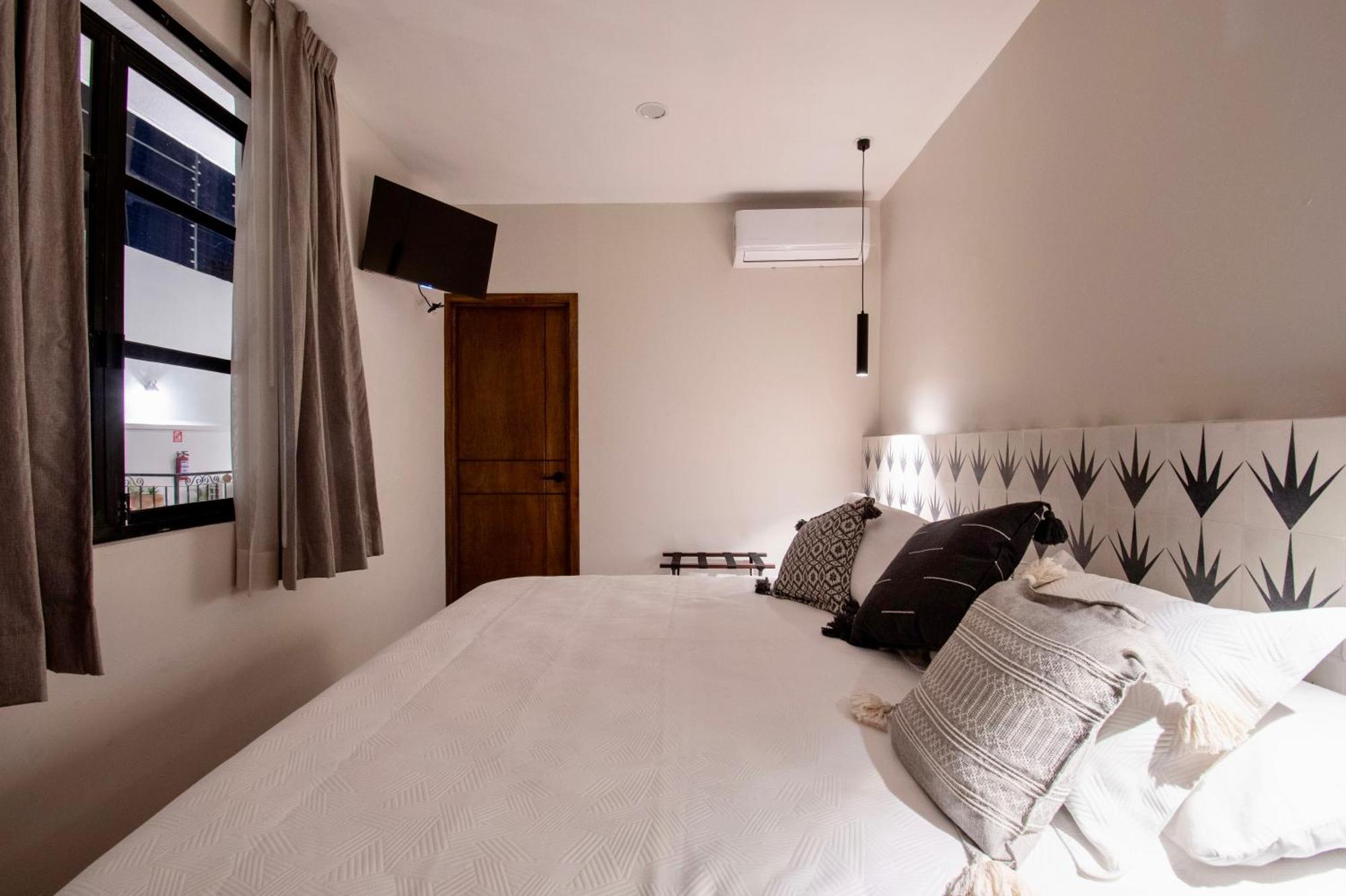 Casa Irake Otel Guadalajara Dış mekan fotoğraf