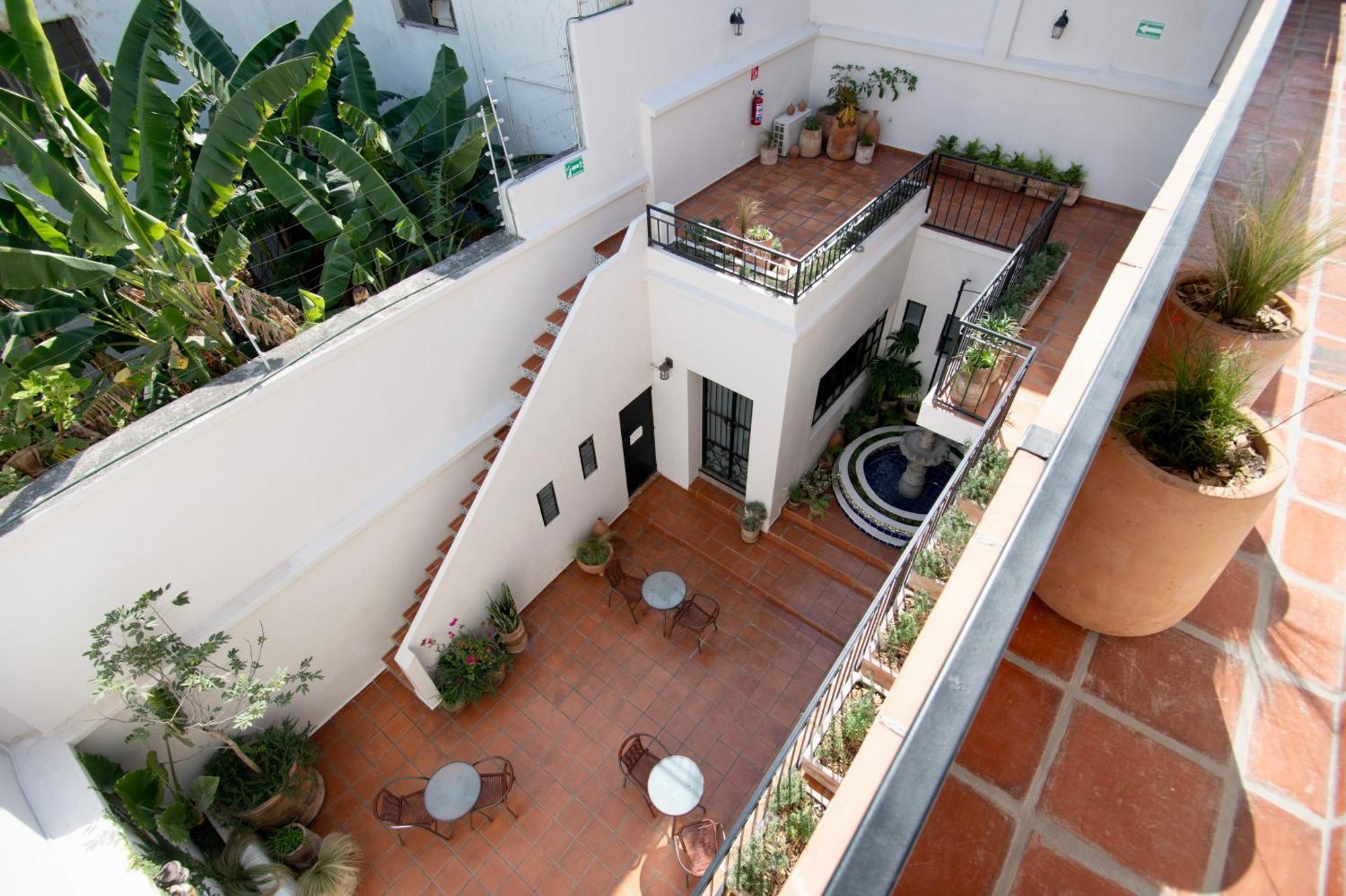 Casa Irake Otel Guadalajara Dış mekan fotoğraf