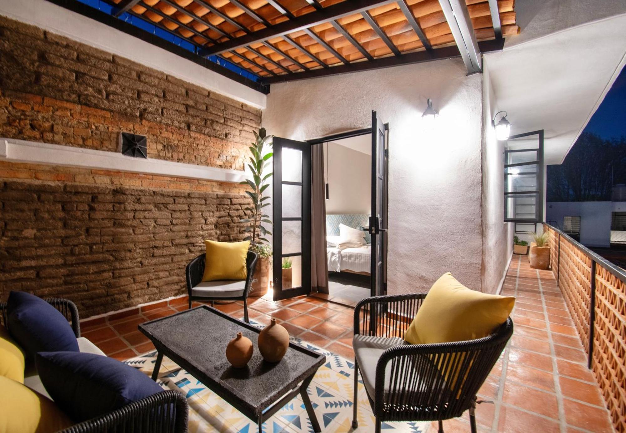 Casa Irake Otel Guadalajara Dış mekan fotoğraf