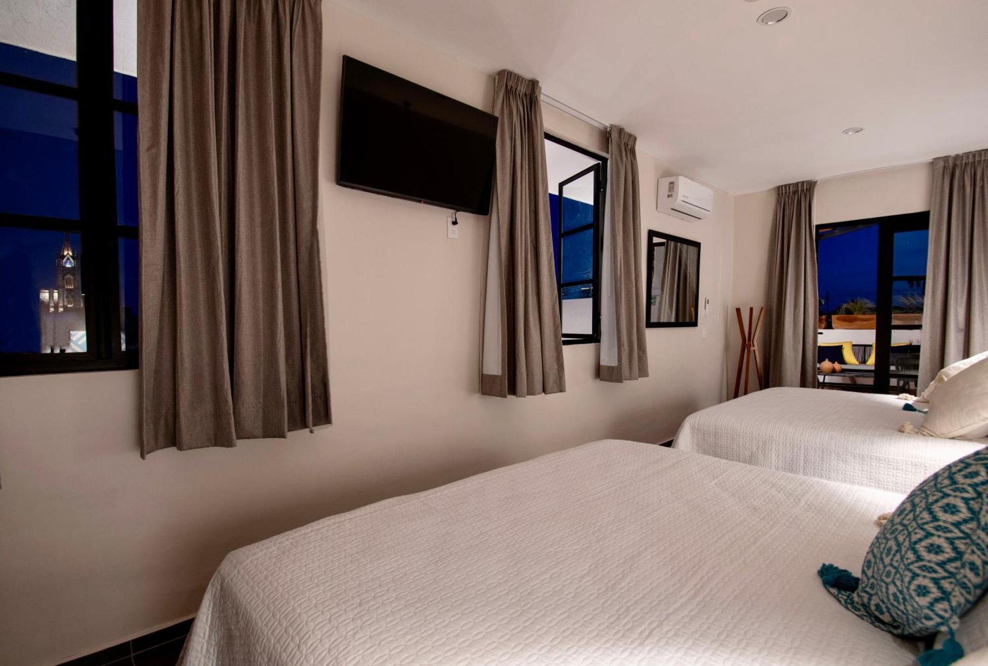 Casa Irake Otel Guadalajara Dış mekan fotoğraf
