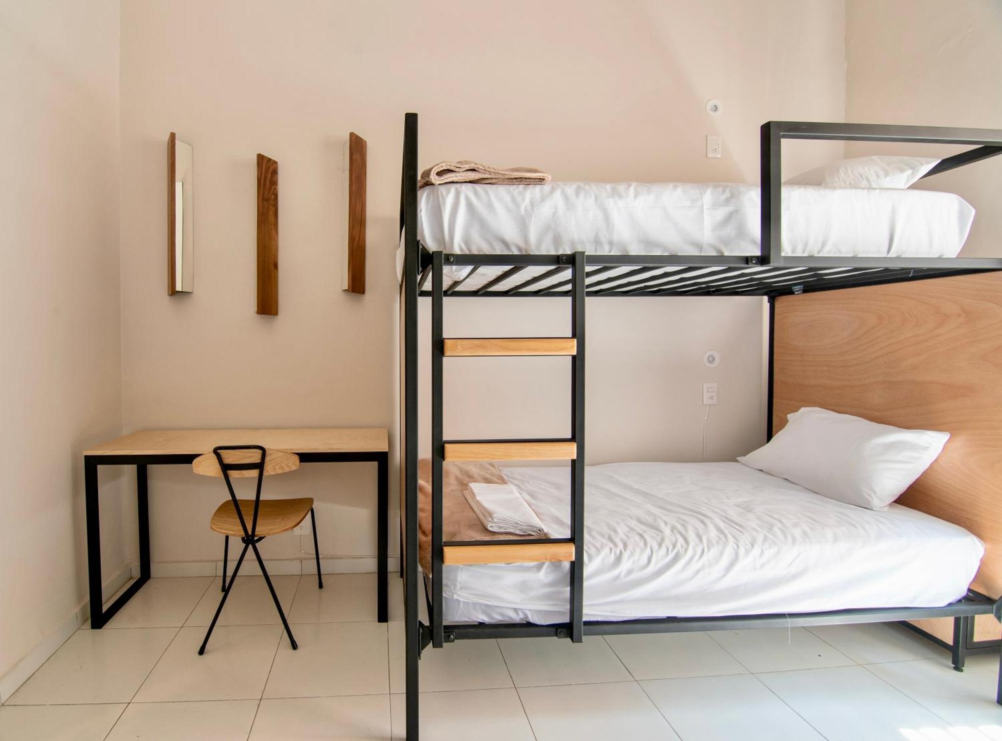 Casa Irake Otel Guadalajara Oda fotoğraf