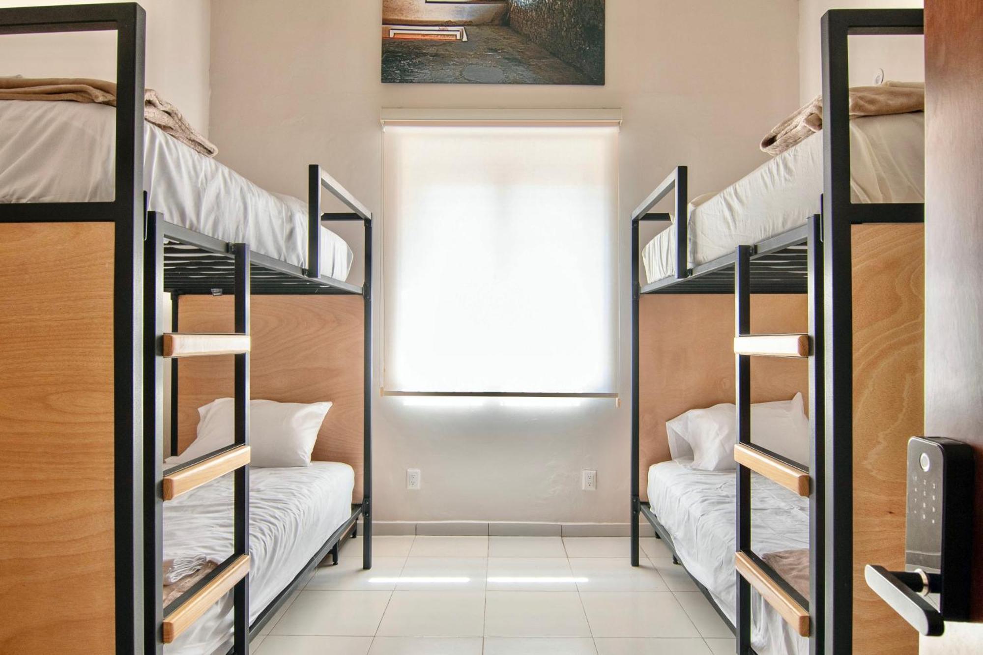 Casa Irake Otel Guadalajara Oda fotoğraf